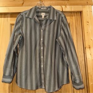 Chicos Striped Long Sleeve No Iron Button Front Shirt Size 1 - Black White M